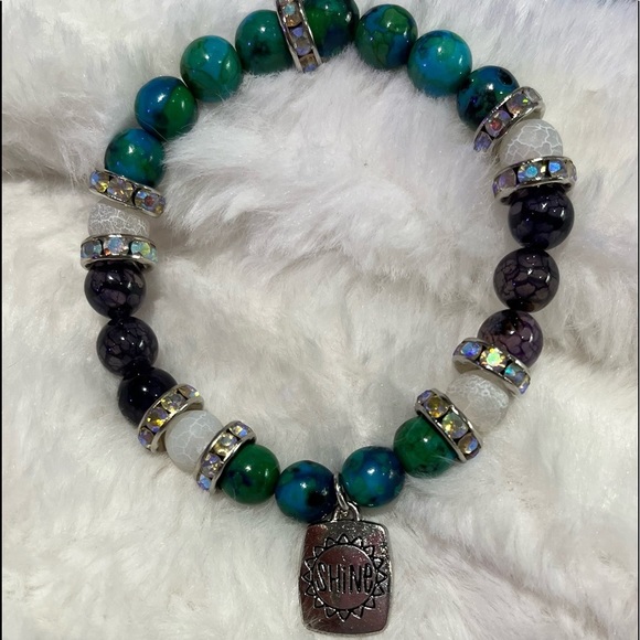 2 for $35 Chrysocolla, dyed crackle agate & white crackle agate with “shine” - Picture 2 of 3